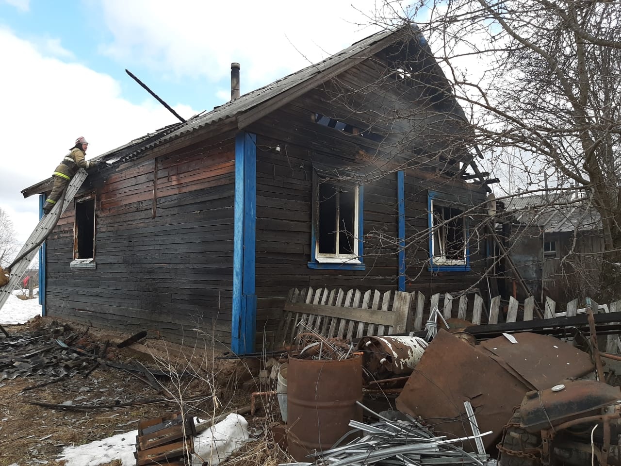 В Котласском районе при пожаре погиб 96-летний мужчина